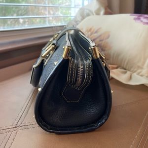 Really Nice For The Louis Vuitton Really Good condition